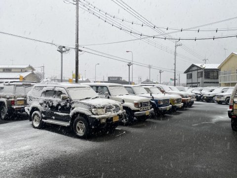 フレックスドリームさいたま北店　初雪　ランクル　越谷